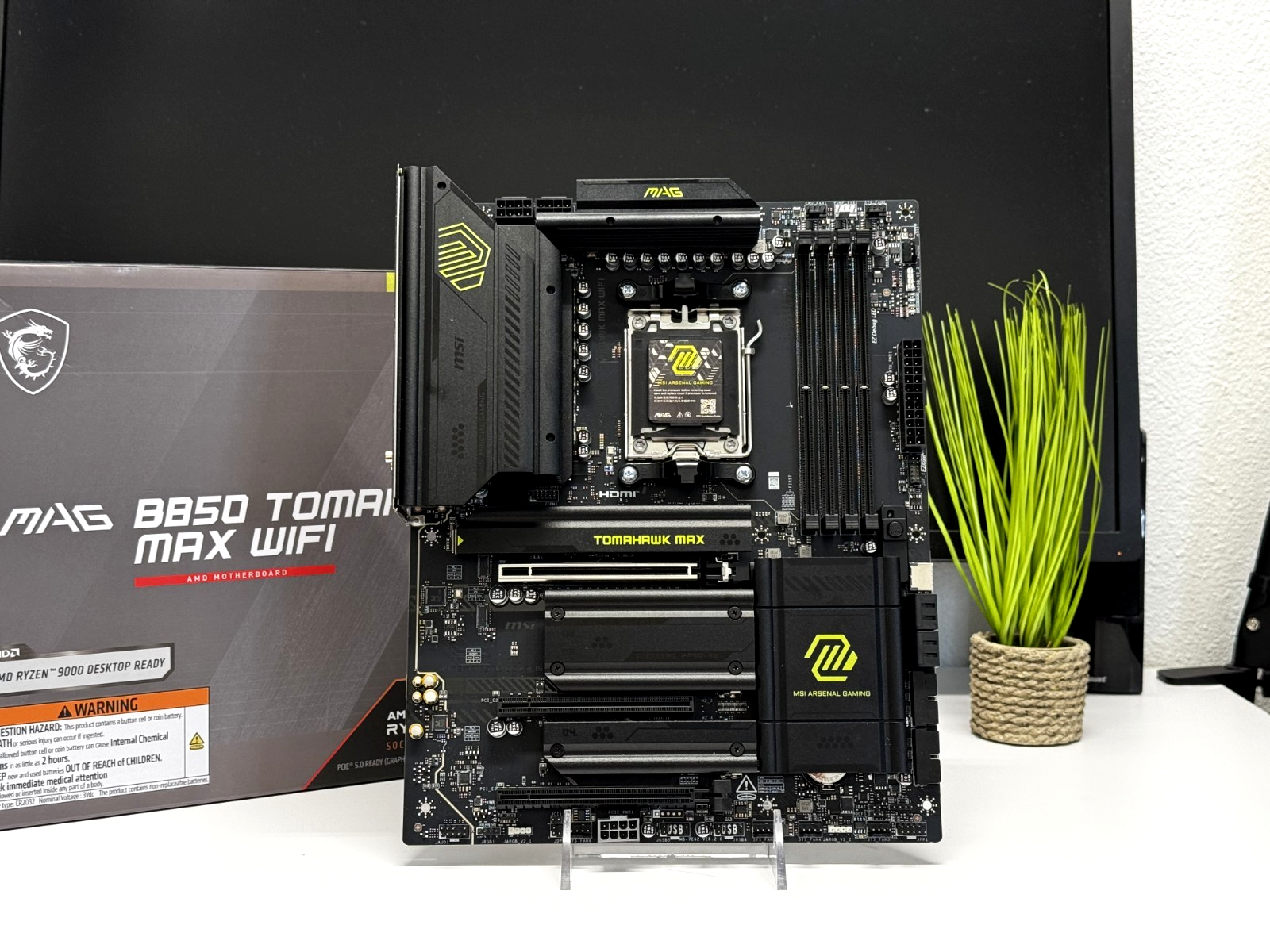 MSI MAG B850 TOMAHAWK MAX WIFI AM5 DDR5 PCIe 5 0 WiFi 7