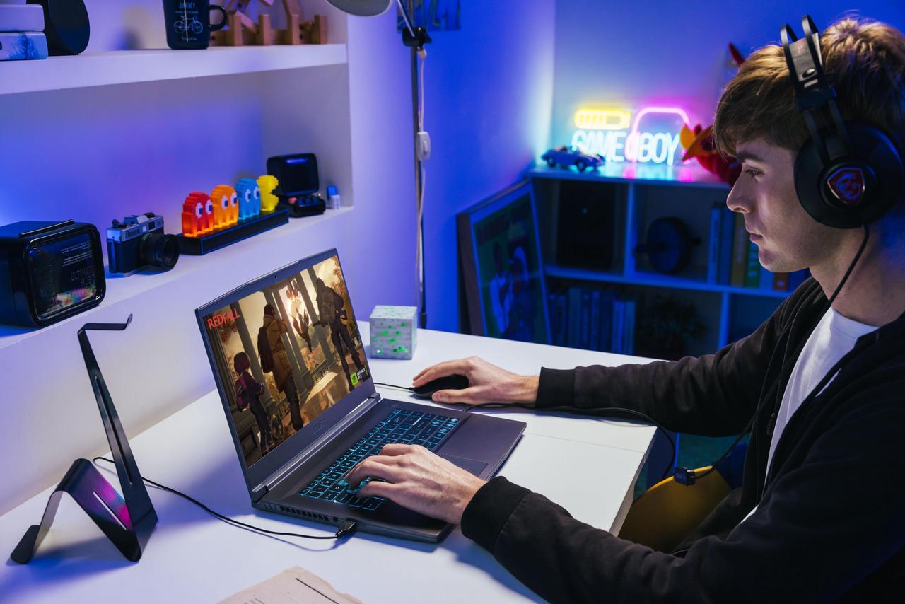 MSI   15 6" GeForce RTX 4060 Laptop GPU   AMD Ryzen 9 8945HS   16GB Memory   1 TB PCIe SSD   Windows 11 Home 64 bit   Gaming Laptop   144 Hz IPS  Thin A15 B8VF 270US