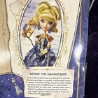 Mattel Ever After High Blondie Lockes Thronecoming Fashion Doll with Accessories
