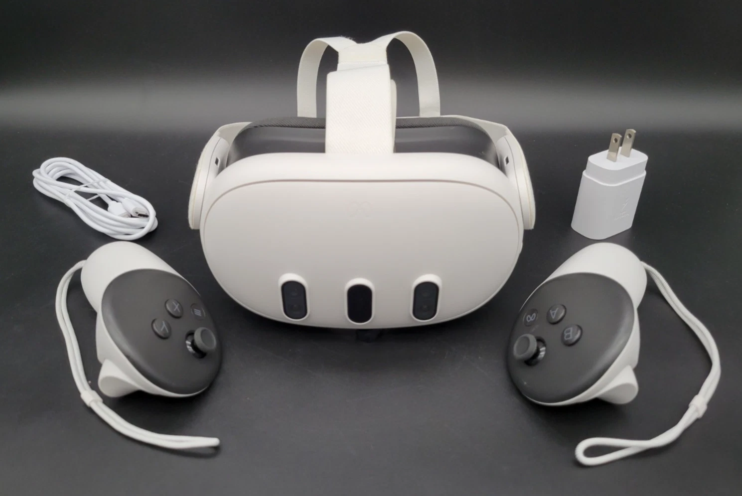 Meta Quest 3 128GB Standalone VR Virtual Reality Gaming Headset with Controllers