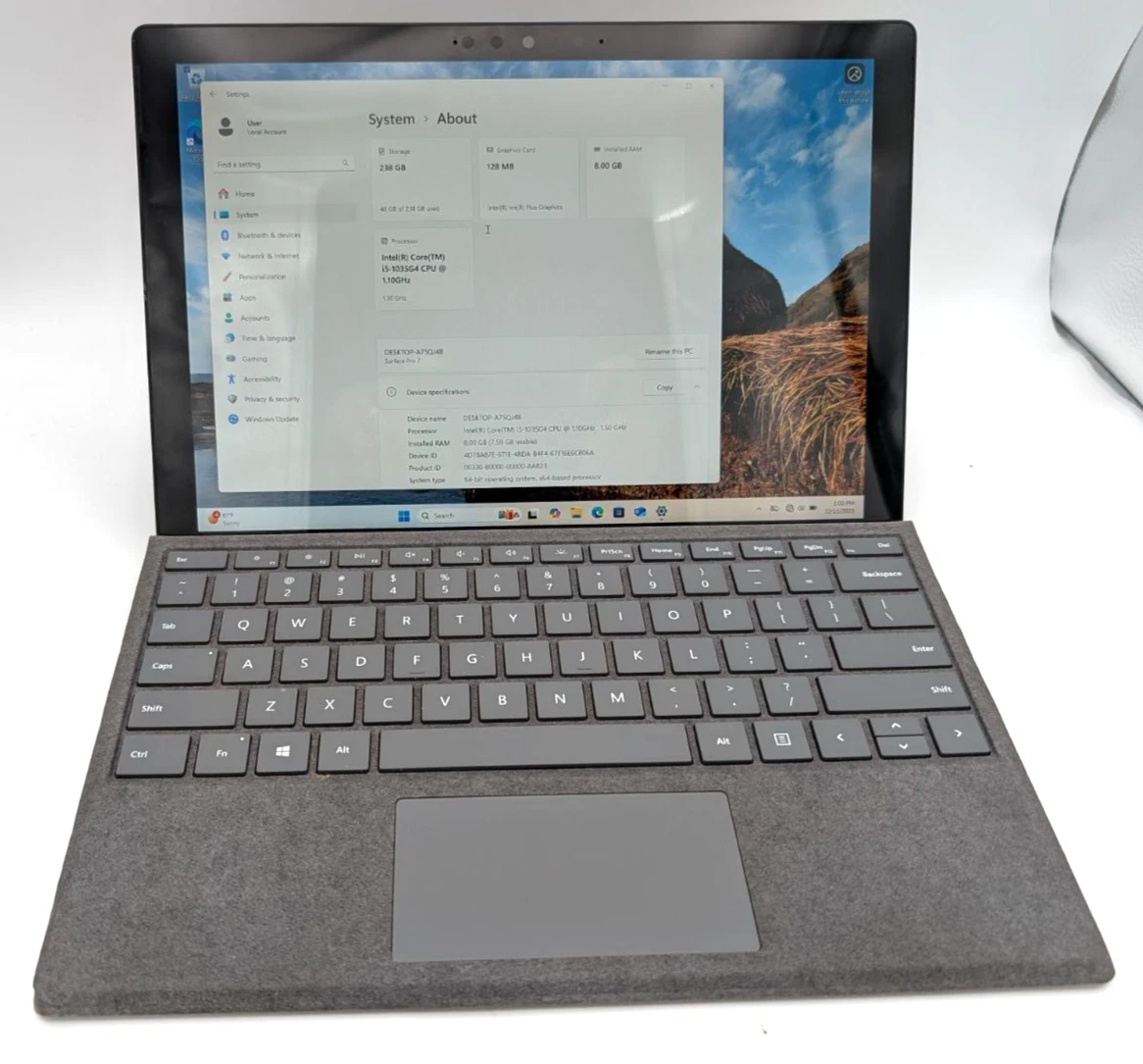 Microsoft Surface Pro 7 1866 Intel Core i5 1035G4 1 1GHz 8GB RAM 256GB SSD W11P