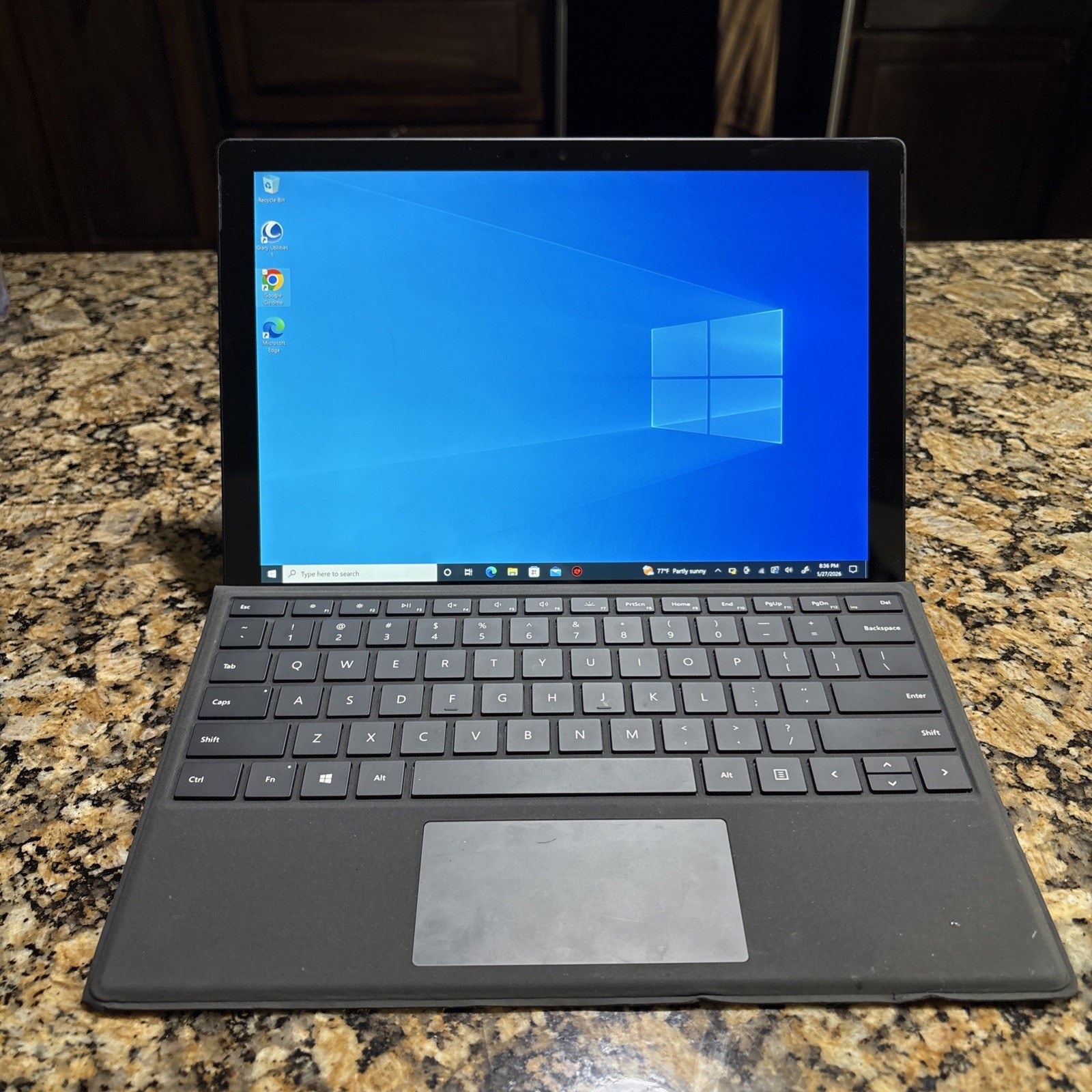 Microsoft Surface Pro 7  1866  i7 1065G7 16GB 256GB 
