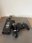 Microsoft Xbox 360 S Console W/HDD/Cords   Controller Black