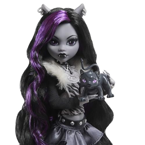 Monster High Doll  Clawdeen Wolf in Black and White  Reel Drama Collector  Doll Size and Life Size Posters  Horror Flick Theme  Toys and Gifts