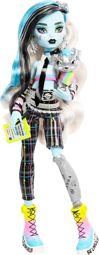 Monster High - Muñeca Frankie Stein con mascota Watzit, juego de comité de bienvenida con 15 accesorios, incluye póster, calcomanía y más (exclusivo de Amazon)