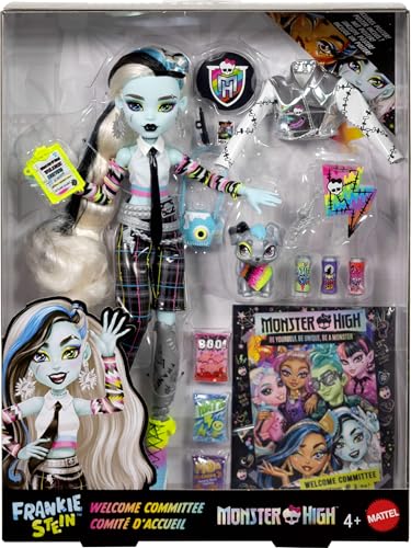 Monster High - Muñeca Frankie Stein con mascota Watzit, juego de comité de bienvenida con 15 accesorios, incluye póster, calcomanía y más (exclusivo de Amazon)