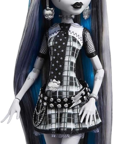 Monster High Reel Drama Doll  Frankie Stein in Black and White  Collectible Reproduction with Doll Size and Life Size Posters  Horror Flick Theme