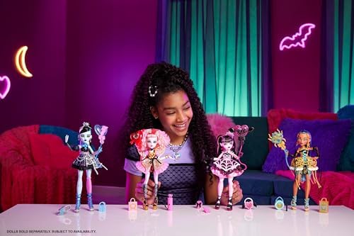 Monster High Scary Sweet Birthday Doll  Draculaura in Pink Party Dress with Themed Accessories Like Invite  Balloon  Gift  Fan and More