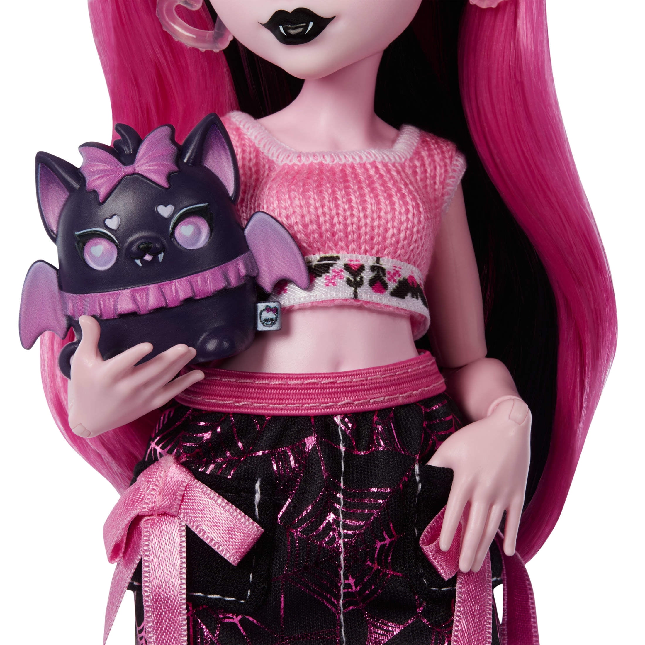 Monster High Muñeca de Moda Draculaura con 13 Accesorios Realistas