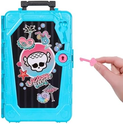 Monster High Skulltimate Secrets Lagoona Blue Doll and Accessories Set  Destination  Gore geous Oasis with Suitcase and 19  Surprises Like Clothes