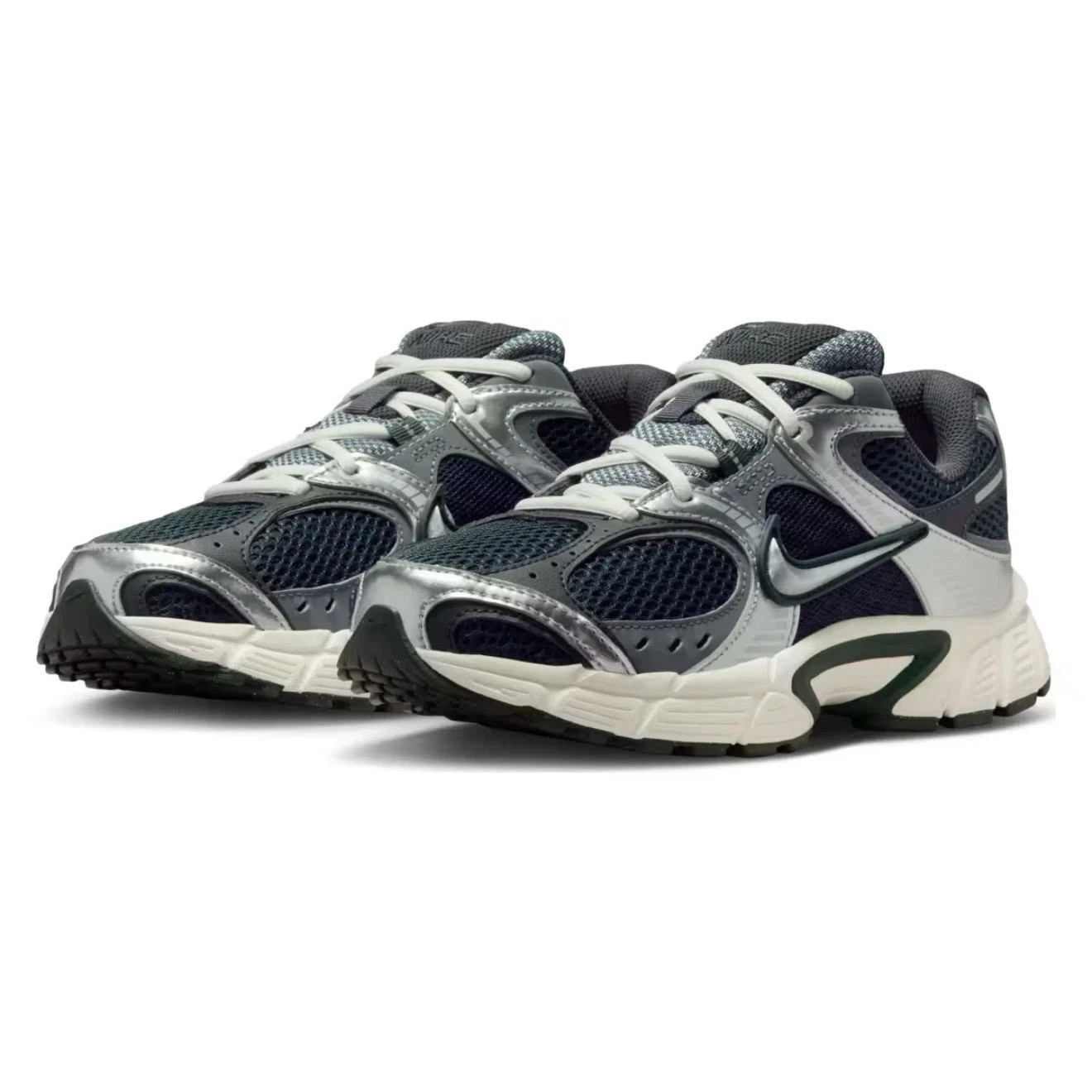 NEW Nike V5 RNR Women s Size 8 Seaweed/Metallic Silver HQ7901 300 Fast Shipping
