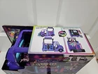 NEW  Monster High Fest DRACULAURA FANGTASTIC ROCKIN FOOD TRUCK 2 n 1 Playset