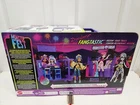 NEW  Monster High Fest DRACULAURA FANGTASTIC ROCKIN FOOD TRUCK 2 n 1 Playset