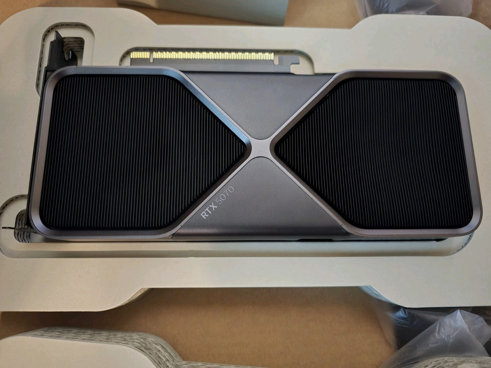 NVIDIA GeForce RTX 5070 Founders Edition FE Graphics Card 12GB GDDR7