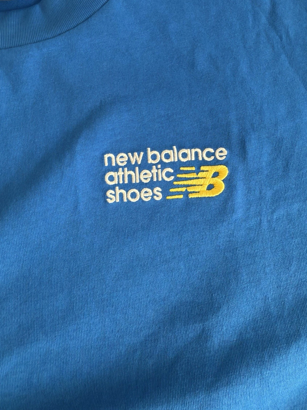 New Balance Men s Retro Throwback Logo Tee Shirt  Sz L