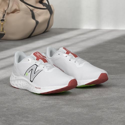 New Balance Mens Fresh Foam Arishi V4 Running Shoe