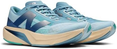 New Balance Womens FuelCell Rebel V4