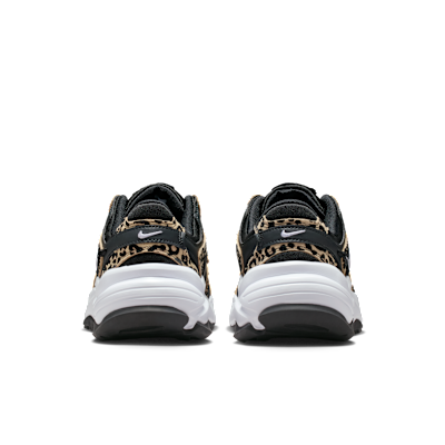 Talla 6.5  - Nike AL8