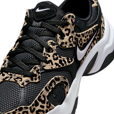 Talla 6.5  - Nike AL8