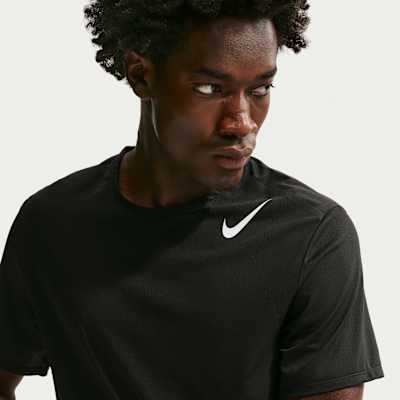 Nike AeroSwift