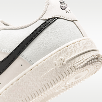 Talla 6.5Y - Nike Air Force 1 Essential