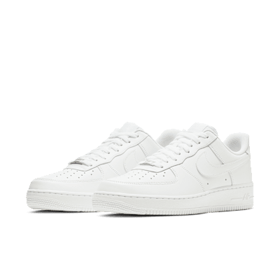 Nike Air Force 1  07, M12 y otro M11.5