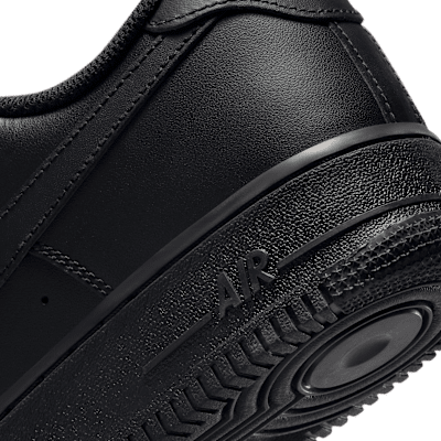 Talla 8.5M -Nike Air Force 1  07