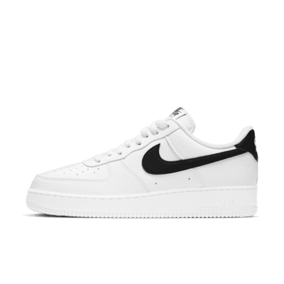 Talla 8.5M -Nike Air Force 1  07