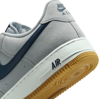 Nike Air Force 1  07 LV8