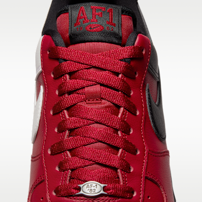 Nike Air Force 1  07 LV8