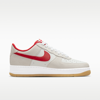 Nike Air Force 1  07 LV8