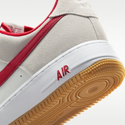 Nike Air Force 1  07 LV8