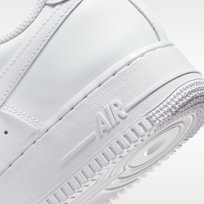 Nike Air Force 1  07 EasyOn