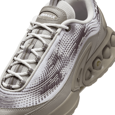 Talla M9.5 - Nike Air Max Dn