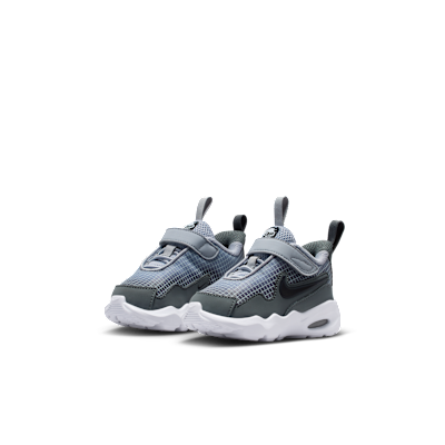 Nike Air Max Nova