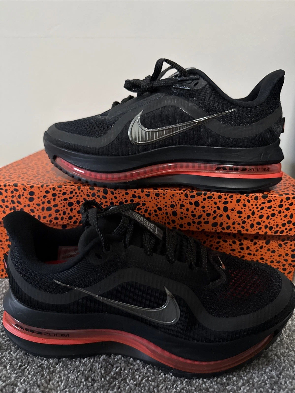 Nike Air Zoom Pegasus Premium Black Crimson Men s Size 6 / 7 5W  HQ2592 003