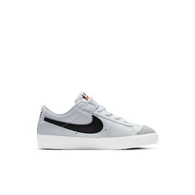 talla 13C  - Nike Blazer Low  77