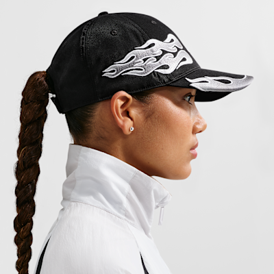 Nike Club