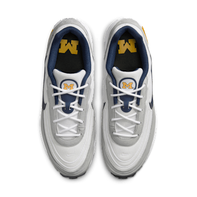 Talla 8.5 hombre  Nike College Air Max Verse  Michigan