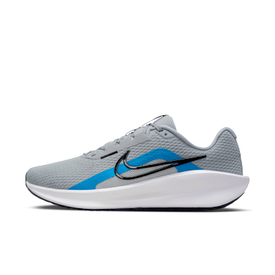 Talla: 10.5 M  - Nike Downshifter 13
