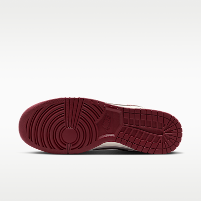 Nike Dunk Low Retro