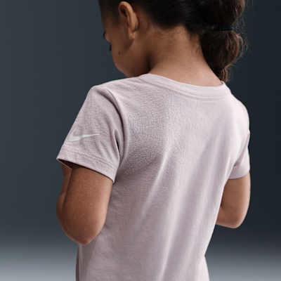 Talla 4T - Nike Essentials