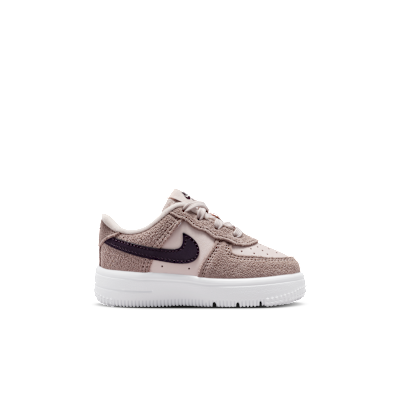 talla 9C -Nike Force 1 Low Essential