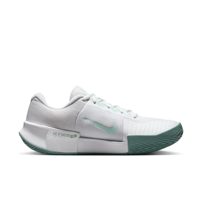 Nike GP Challenge Pro