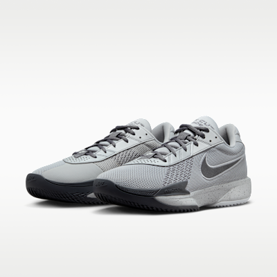 Talla 10M - Nike G T  Cut Academy