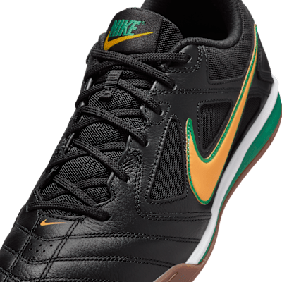Nike Gato