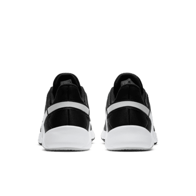 Talla 6.5  - Nike Legend Essential 2