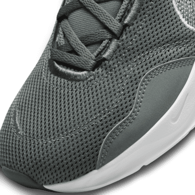 Nike Legend Essential 3 Next Nature