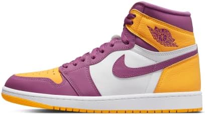 Talla 11 men Nike Mens Air Jordan 1 Retro High OG Sneaker
