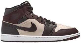 Talla 11 men Nike Mens Air Jordan 1 Retro High OG Sneaker
